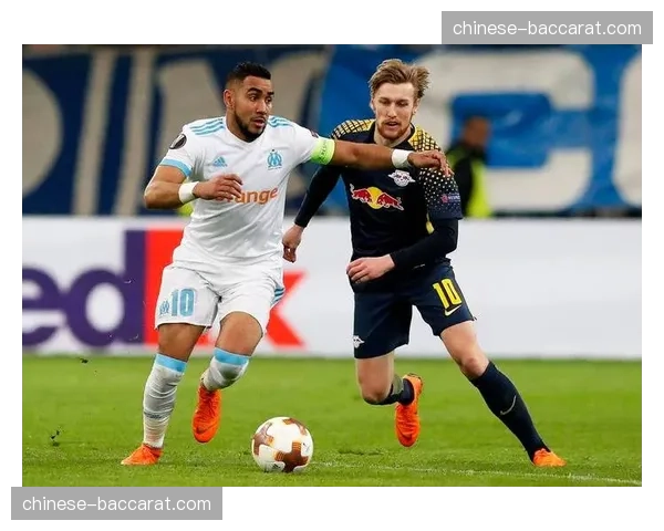 法甲:里尔2-1逆转马赛,升至积分榜第三位 法甲:里尔2-1逆转马赛,升至积分榜第三位